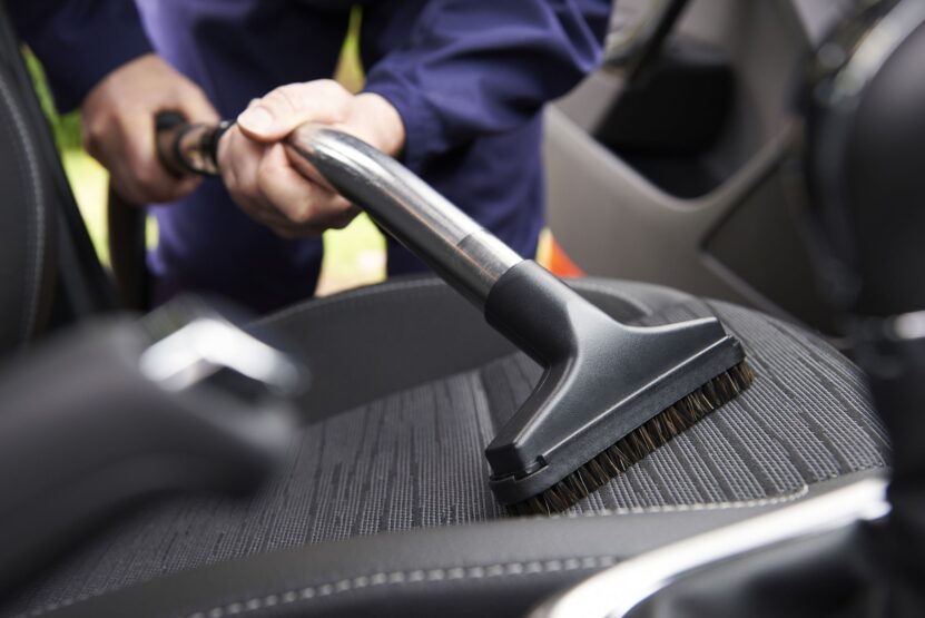 Cleanliness and alignment in a vehicle